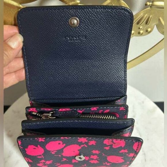 Coach Prairie Calico Floral Print Canvas Card Case Wallet + dust bag - Picture 2 of 3